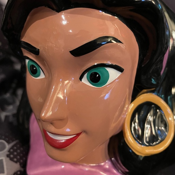 Esmeralda Ceramic Figural Mug Hunchback Notre Dame - Picture 2 of 12